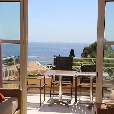 Superbe Appartement Avec Vue Mer Et Piscine Saint-Raphael  Exterior photo