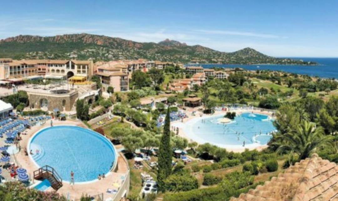 Superbe Avec Vue Et Piscine *